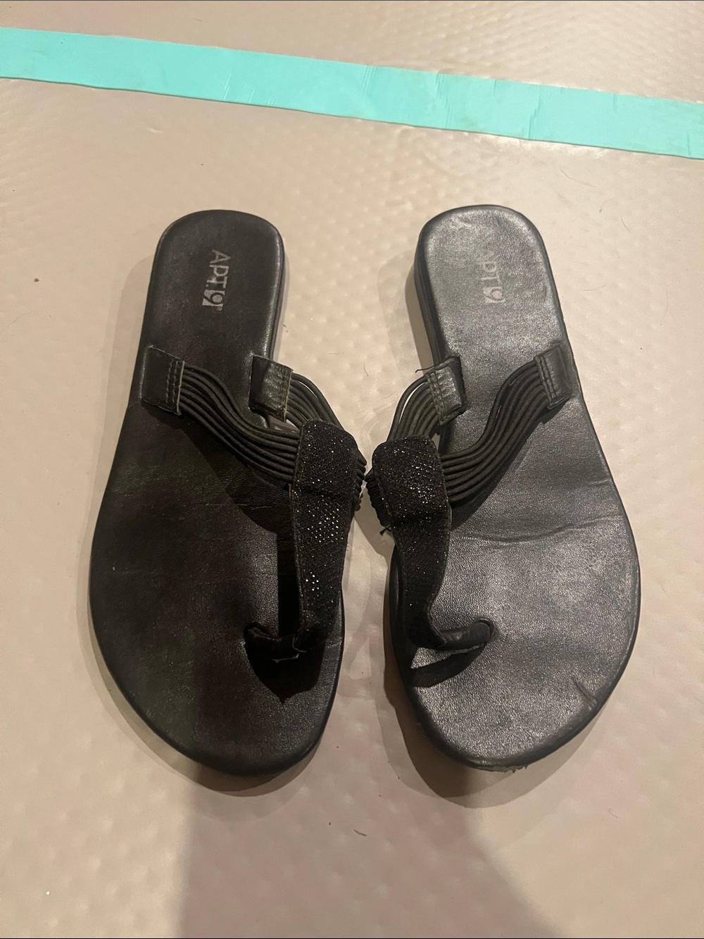 Apt. 9 Black Women's Thong Sandals with Elastic Decorative Straps
